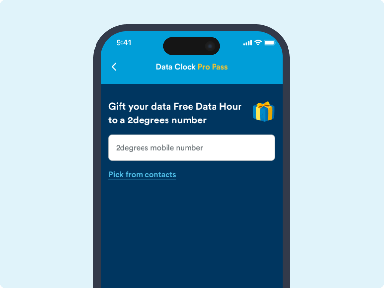 Screenshot showing the data clock pro pass screen when you have chosen to gift the data and how you either enter the users number manually or can choose from contacts to select the recipient of that data